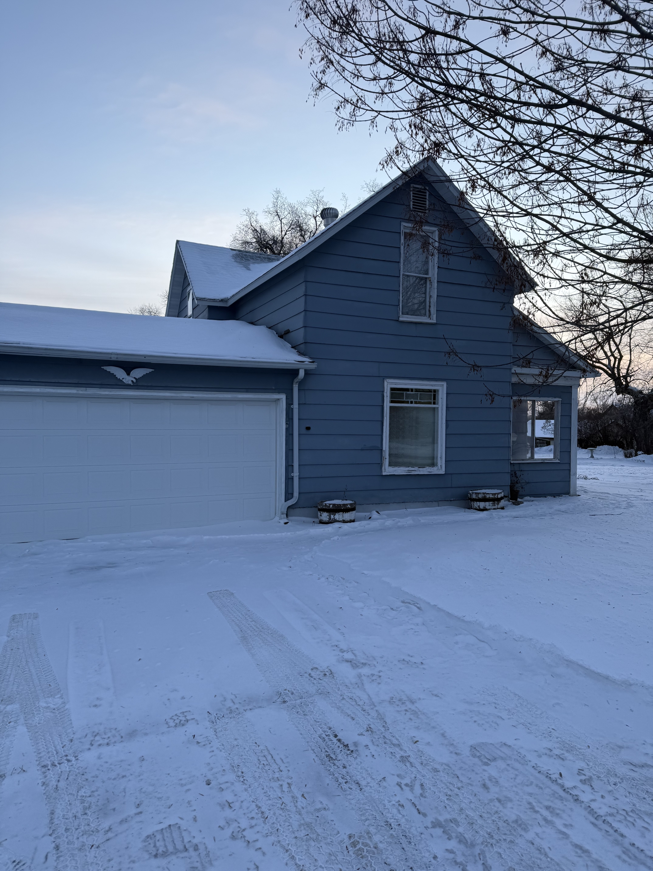 706 Springen Avenue